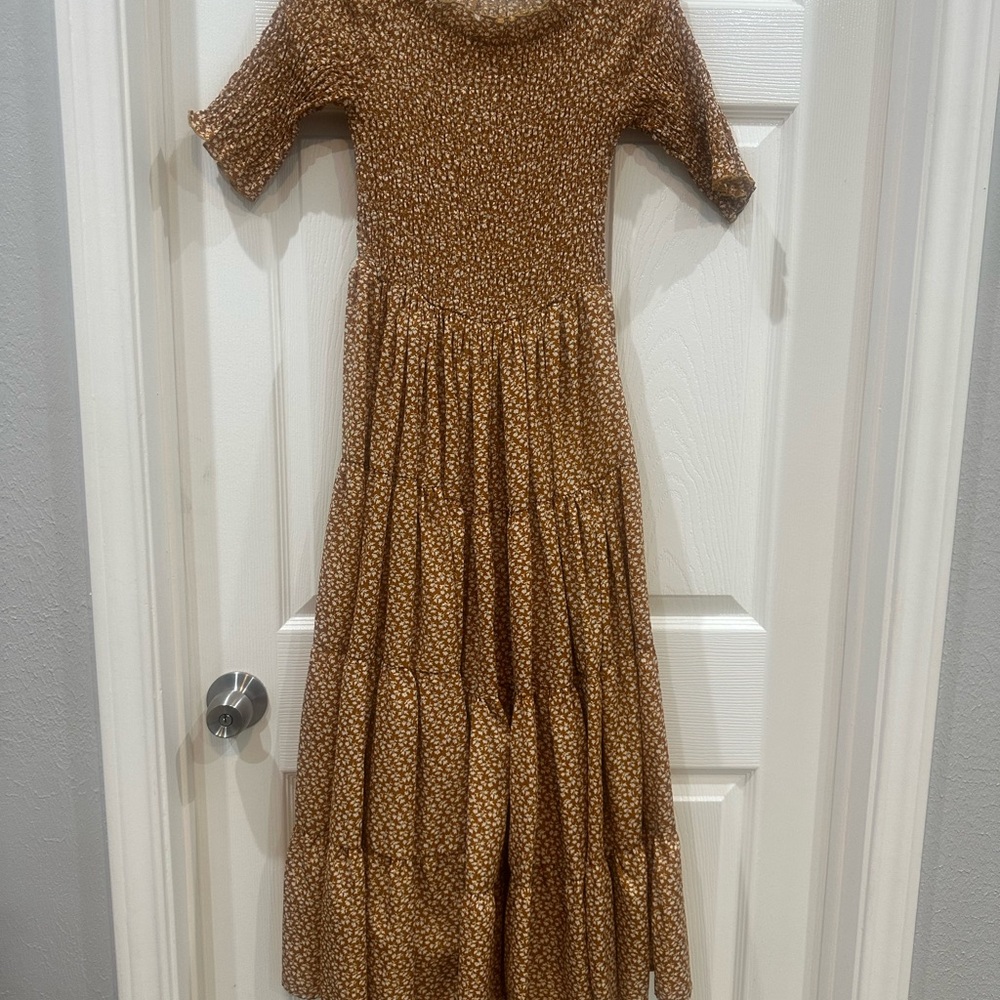 Midi Smocked Tiered Floral Women's dress - Picture 3 of 5
